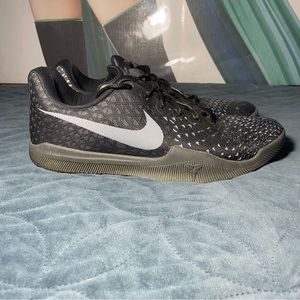Nike Kobe Mamba Instinct Men's Size 10 Dark Grey/Black-Anthracite Sneaker Sz 10